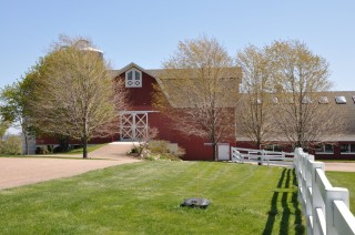 Hobbit Hollow Bed & Breakfast