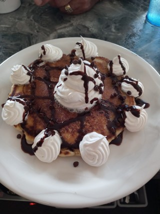 Maggie's Trackside Diner