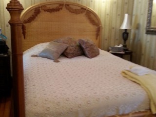 Sunrise Room