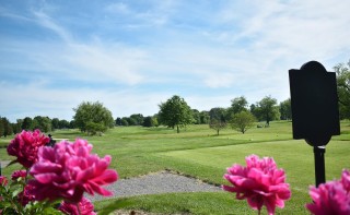 Lakeshore Yacht & Country Club