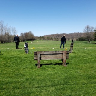 Pearl Lakes Goft Course & Driving Range