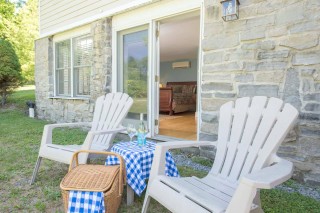 Arbor House Inn & Suites
