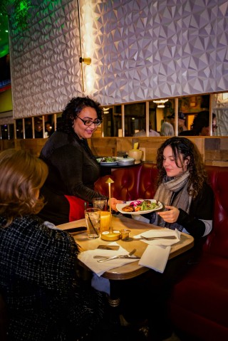 Isla Caribbean Cuisine