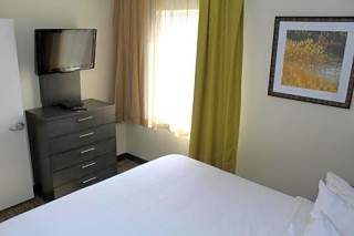 Candlewood Suites