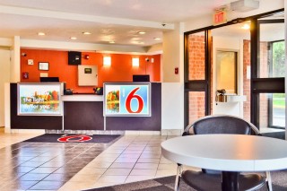 Motel 6 Syracuse