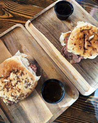 Crooked Cattle Sandwiches