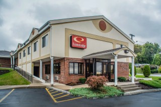 Econo Lodge DeWitt