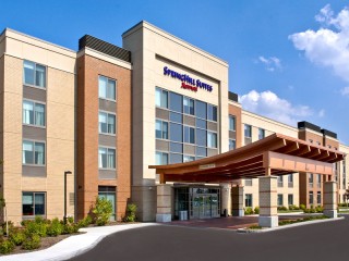 SpringHill Suites Entrance