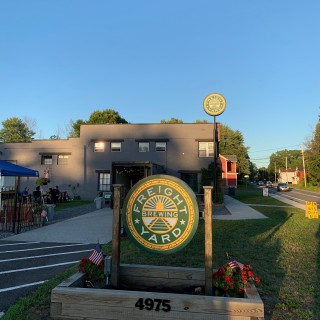 Freight Yard Brewing Outside