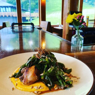 Heuga's Alpine Restaurant & Bar