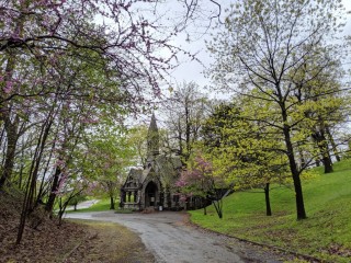Oakwood Cemetery