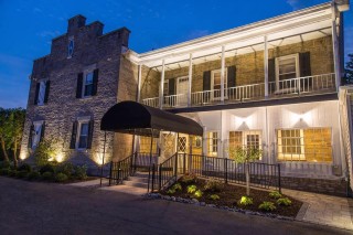 Inn of the Seasons