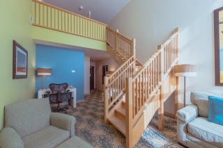 Treehouse Suite