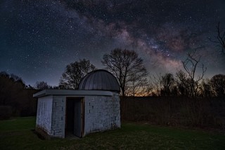 Darling Hill Observatory and the Milky Way