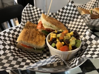 Olive's Eatery