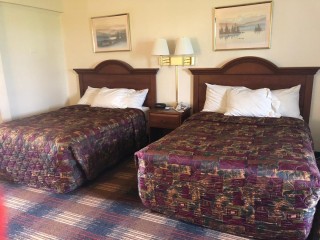 Red Carpet Inn