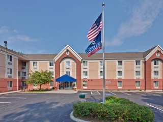 Candlewood Exterior