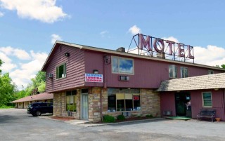 Western Ranch Motor Inn
